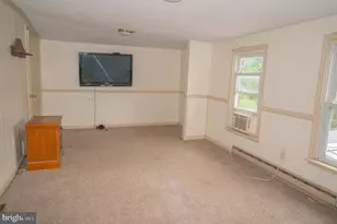 1303 Sunnyside Rd, Spring Grove, PA 17362 - Photo 35