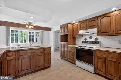112 Bramblewood Lane, Lewisberry, PA 17339 - Photo 9