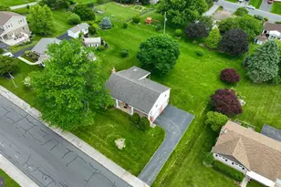 213 S Franklin St, Red Lion, PA 17356 - Photo 35