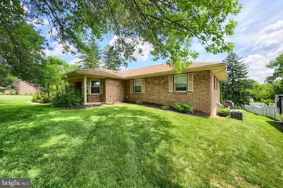 87 Churchill, York, PA 17403 - Photo 7