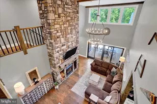 911 N Circle Dr, Dover, PA 17315 - Photo 27