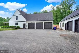 911 N Circle Dr, Dover, PA 17315 - Photo 51