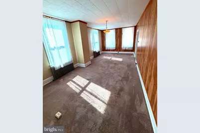 33 W Forrest Avenue, Shrewsbury, PA 17361 - Photo 5