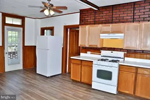 33 W Forrest Ave, Shrewsbury, PA 17361 - Photo 15