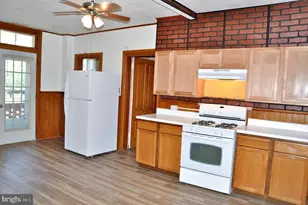 33 W Forrest Ave, Shrewsbury, PA 17361 - Photo 21