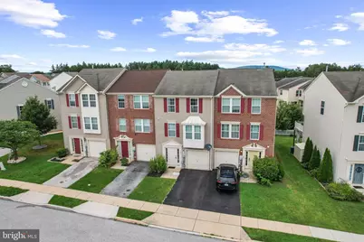 722 Blossom Drive, Hanover, PA 17331 - Photo 1