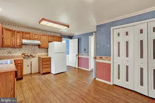 1641 Rainbow Cir, York, PA 17408 - Photo 11