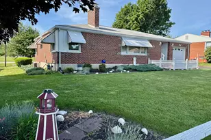 111 Haybrook Dr, York, PA 17406 - Photo 3