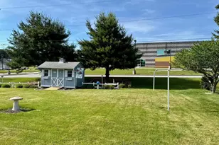 111 Haybrook Dr, York, PA 17406 - Photo 11