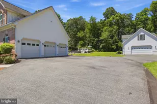 6340 Hunters Ridge Ln, Stewartstown, PA 17363 - Photo 7