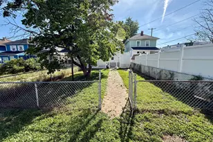 725 S Newberry St, York, PA 17401 - Photo 9