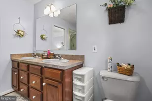 755 Weldon Dr, York, PA 17404 - Photo 33