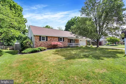 224 Deguy Avenue, Hanover, PA 17331 - Photo 3