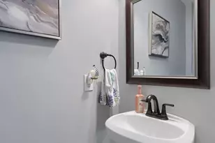 100 Surrey Ln, York, PA 17402 - Photo 19
