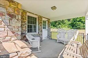 1974 Meadow Ln, Spring Grove, PA 17362 - Photo 19