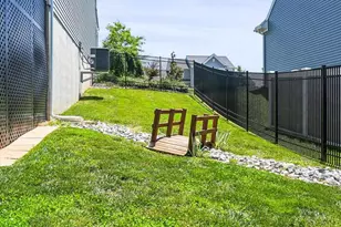100 Hollyhock Dr, Manchester, PA 17345 - Photo 57