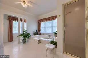 1190 Overbrook Cir, York, PA 17403 - Photo 37