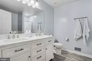 2344 Slater Hill Ln E, York, PA 17406 - Photo 17