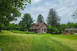 135 Park Ave, Glen Rock, PA 17327 - Photo 25