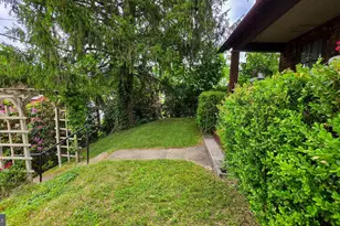 135 Park Ave, Glen Rock, PA 17327 - Photo 11