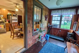 135 Park Ave, Glen Rock, PA 17327 - Photo 37