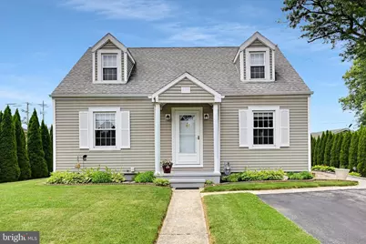 2308 S Pine Street, York, PA 17402 - Photo 1