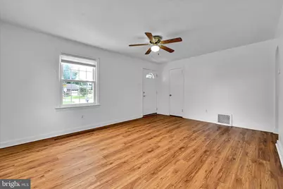 2308 S Pine Street, York, PA 17402 - Photo 9
