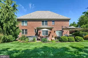 1361 Wicklow Dr, York, PA 17404 - Photo 9