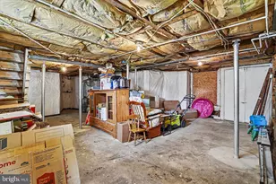 51 W Pennsylvania Ave, Yoe, PA 17313 - Photo 23