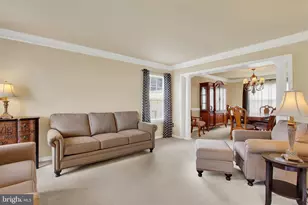 805 Clydesdale Dr, York, PA 17402 - Photo 5