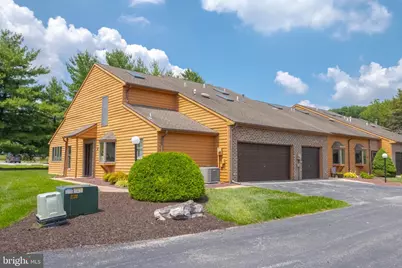 27 Westview Mnr Manor #27, York, PA 17408 - Photo 7