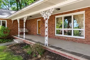 27 Woodside Dr, York, PA 17402 - Photo 5