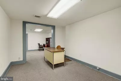 209 Broadway, Hanover, PA 17331 - Photo 23