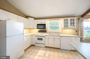 468 Fairview Dr, Hanover, PA 17331 - Photo 25