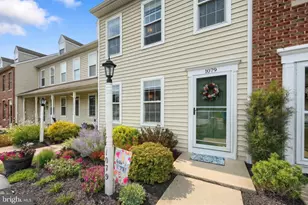 1079 Hearthridge Ln, York, PA 17404 - Photo 9