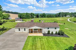 13174 Mont Rd, Felton, PA 17322 - Photo 3