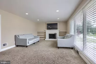 100 N Lynbrook Drive N, York, PA 17402 - Photo 7