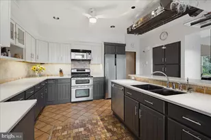 4065 Deerhill Dr, Hellam, PA 17406 - Photo 15