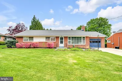 221 McKinley Avenue, Hanover, PA 17331 - Photo 1