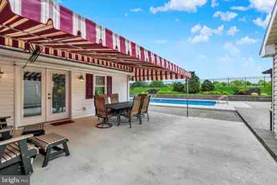 285 S Main Street, Mount Wolf, PA 17347 - Photo 17