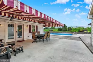285 S Main St, Mount Wolf, PA 17347 - Photo 17
