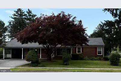 113 Grant Drive, Hanover, PA 17331 - Photo 1
