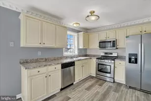80 Jewel Dr, York, PA 17404 - Photo 7