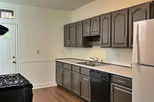 34 N Tremont St, York, PA 17403 - Photo 3