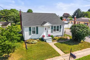 302 Wirt Ave, Hanover, PA 17331 - Photo 1
