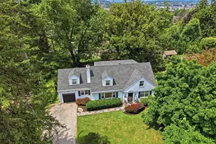 983 Brockie Ln, York, PA 17403 - Photo 3