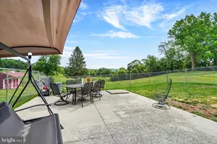 34 High St, Glen Rock, PA 17327 - Photo 19
