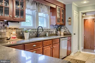 1073 Southern Rd, York, PA 17403 - Photo 11