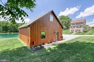 2415 Clearview Ln, Spring Grove, PA 17362 - Photo 101