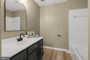 196 Rdg View Ln, Hanover, PA 17331 - Photo 25